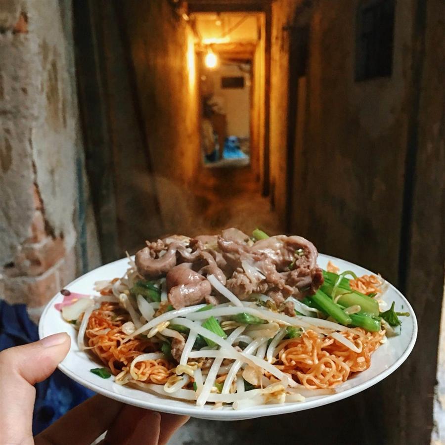 Halley Hostel Ханой Екстериор снимка