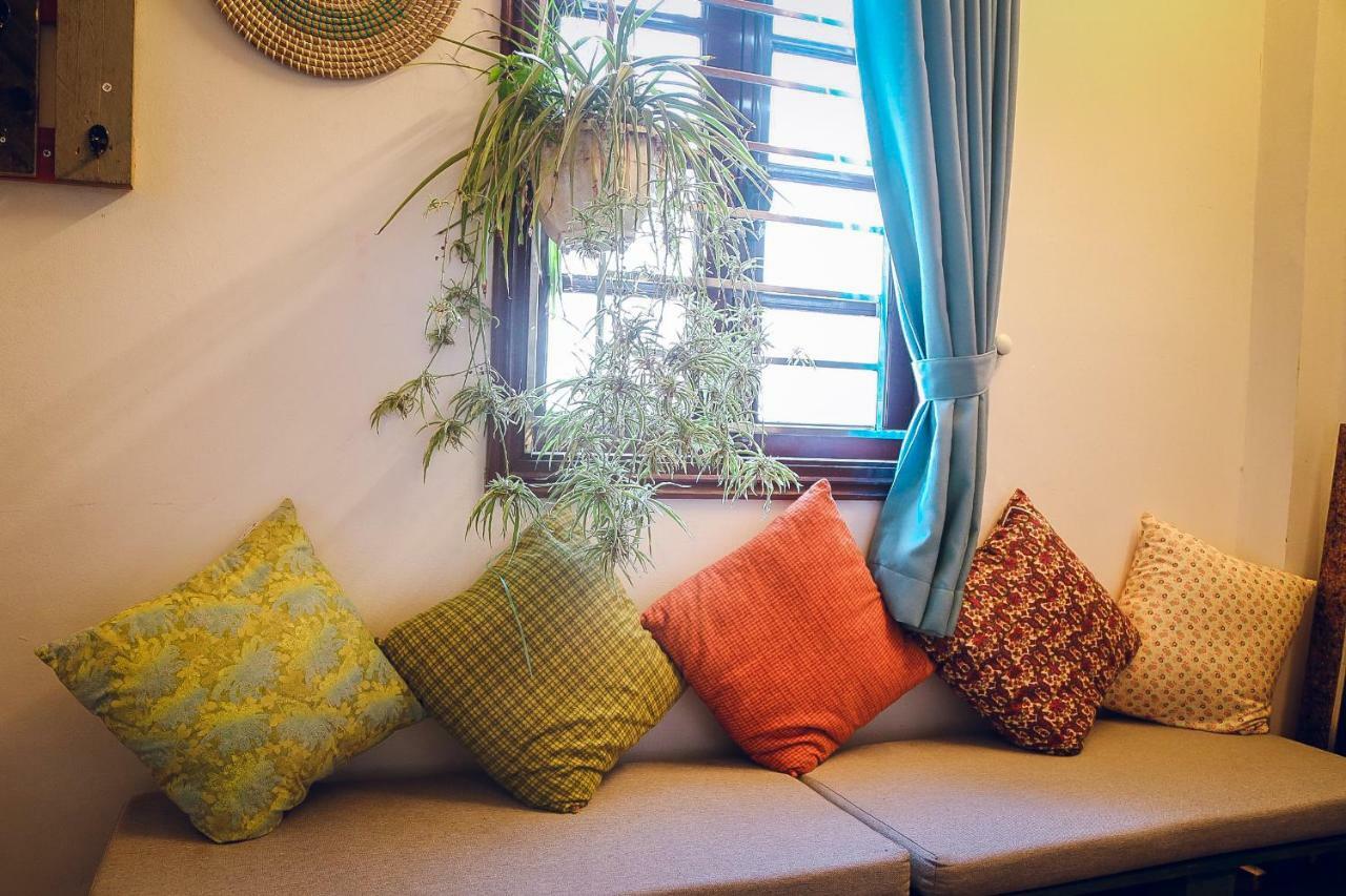 Halley Hostel Ханой Екстериор снимка